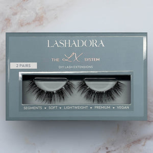 DIY Lash Extensions von LASHADORA im Volumen Style LX09
