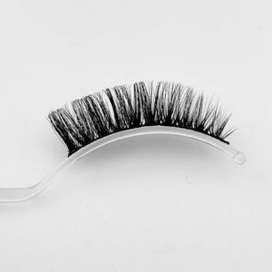 Russian Curl meets Cat Eyes von LASHADORA Style DC43