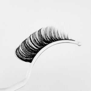 Russian Curl meets Cat Eyes von LASHADORA Style DC43