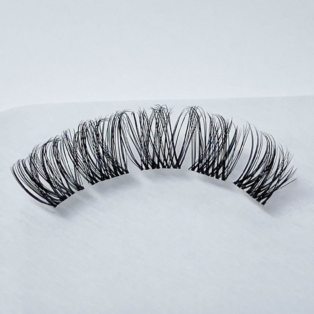 DIY Wimpern Extensions von LASHADORA mit cat eye Volumen LX08