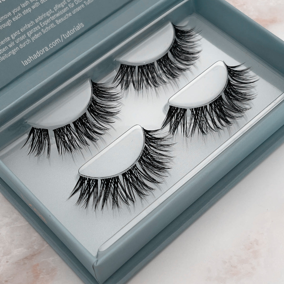 STYLE LX09 Wispy Doll Eyes