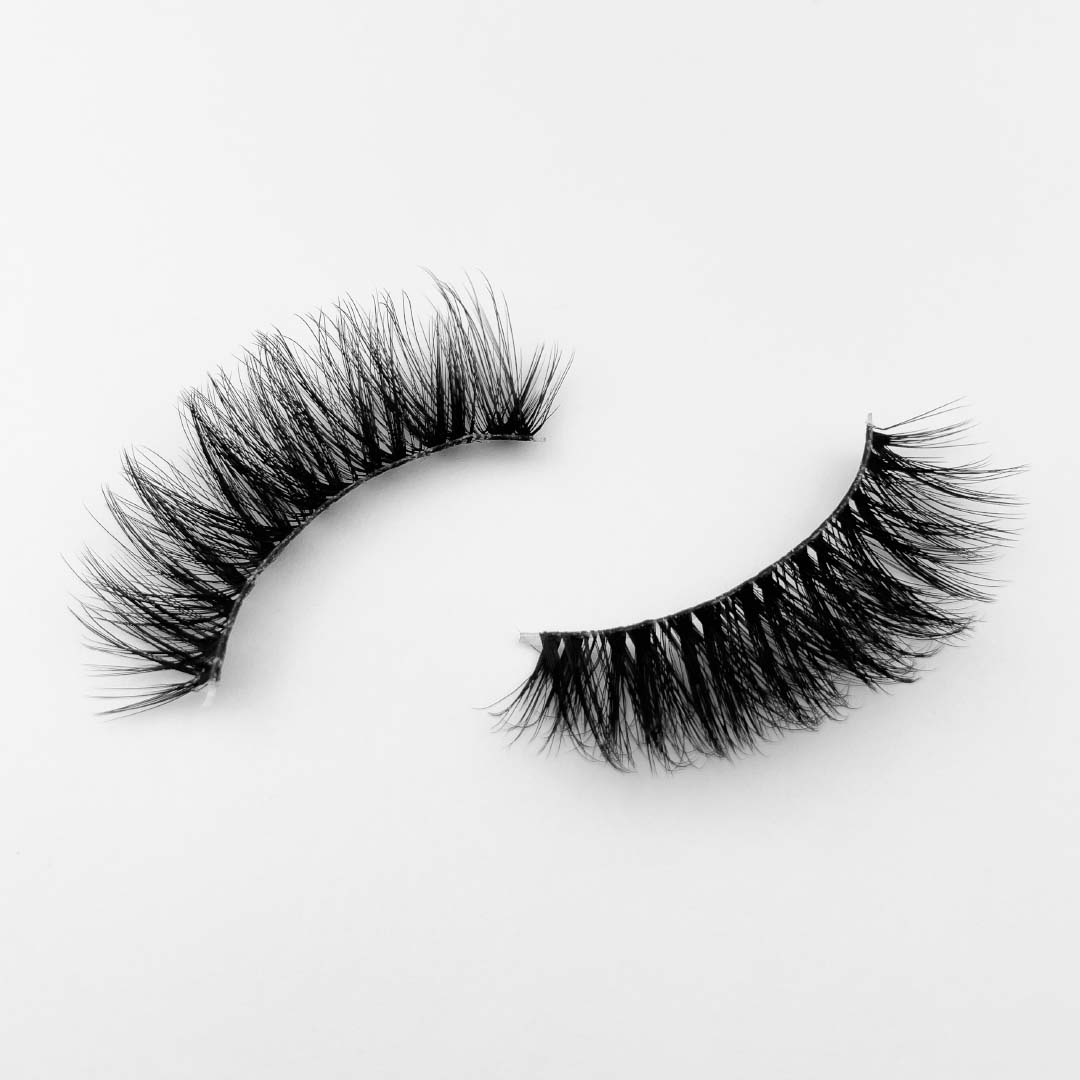 Fluffy Lashes von LASHADORA Style FM32