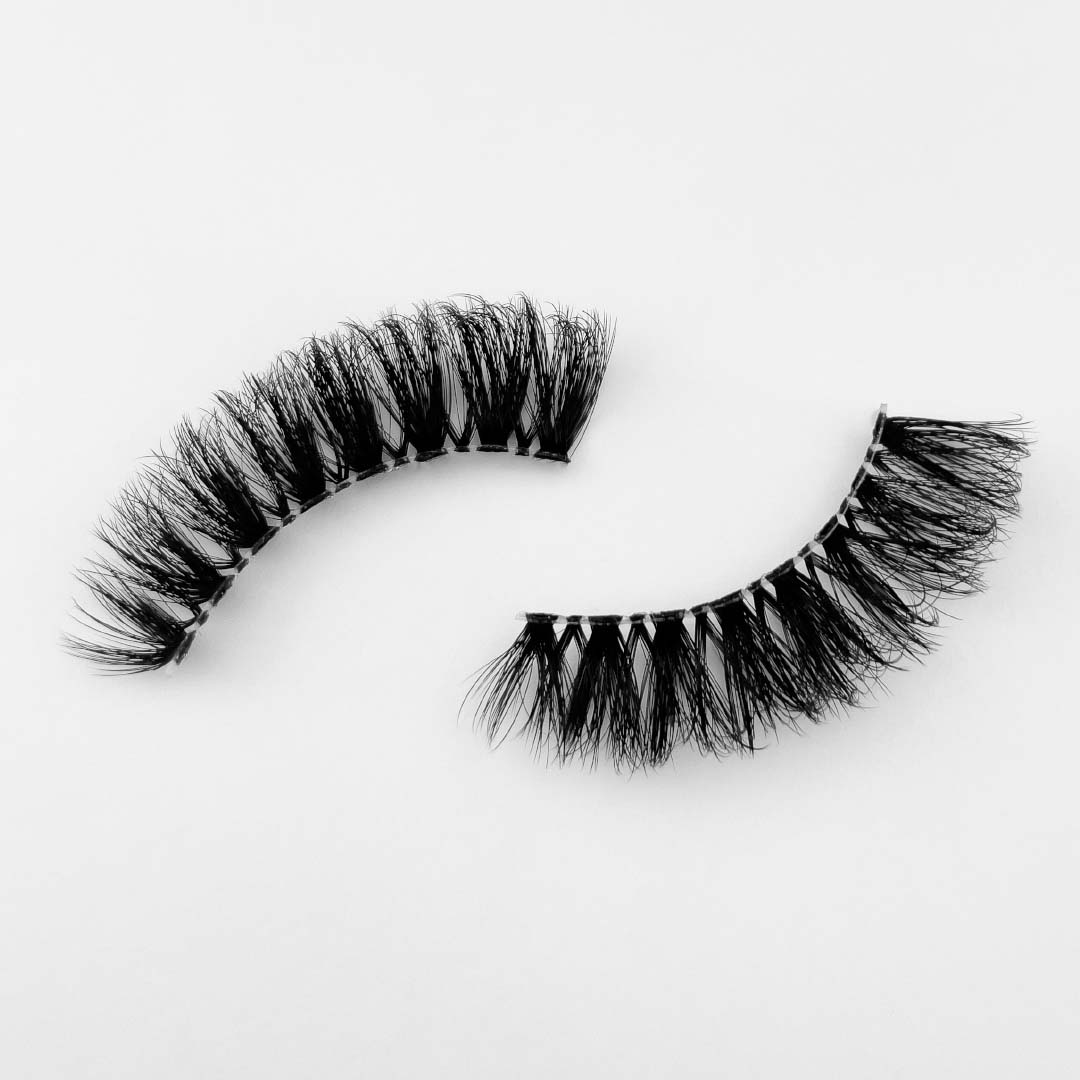 Fluffy meets cat eyes von LASHADORA: Style FM33 für verführerische Augen