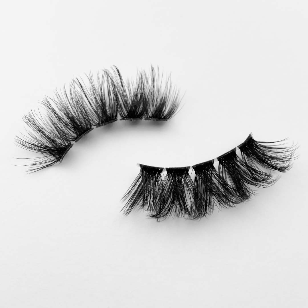 Fluffy, drama Lashes von LASHADORA Style FM38